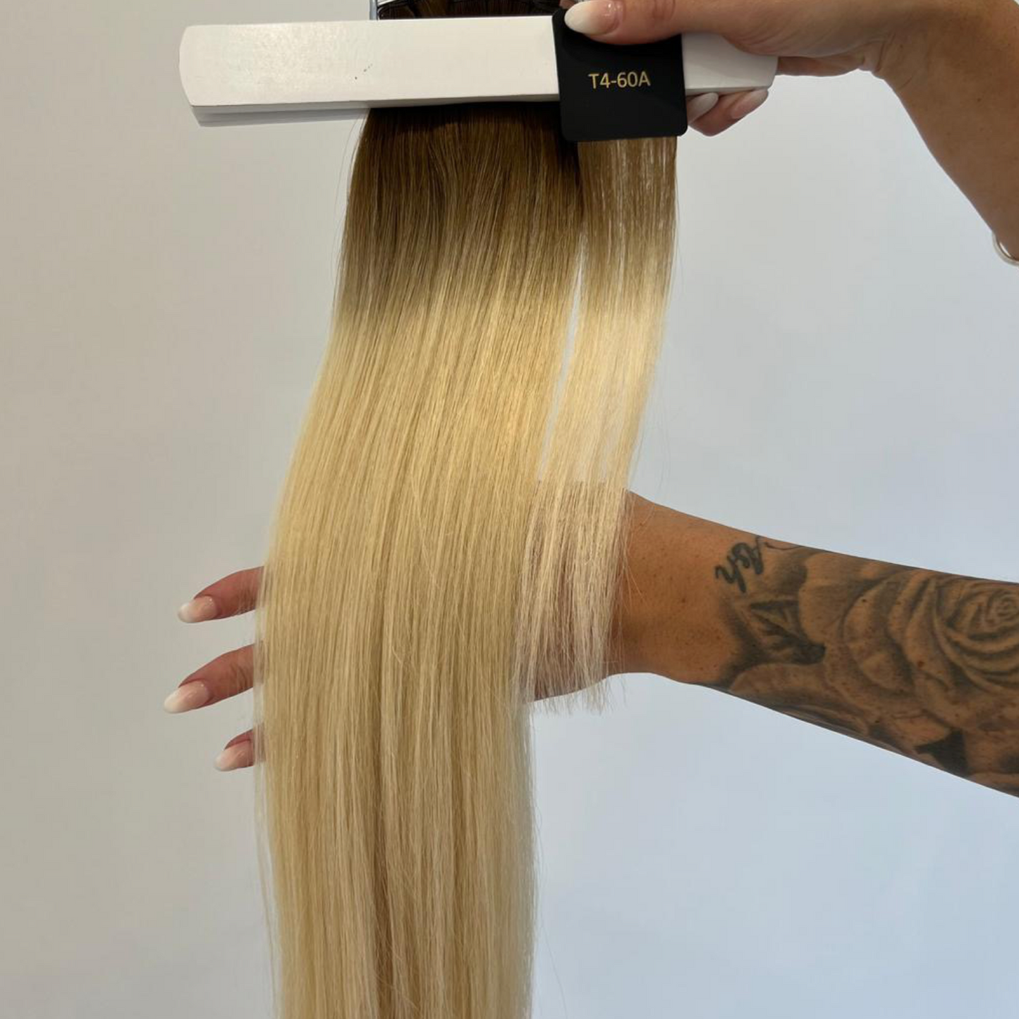 22” Invisibond | 50G ‘Balayage Beige’